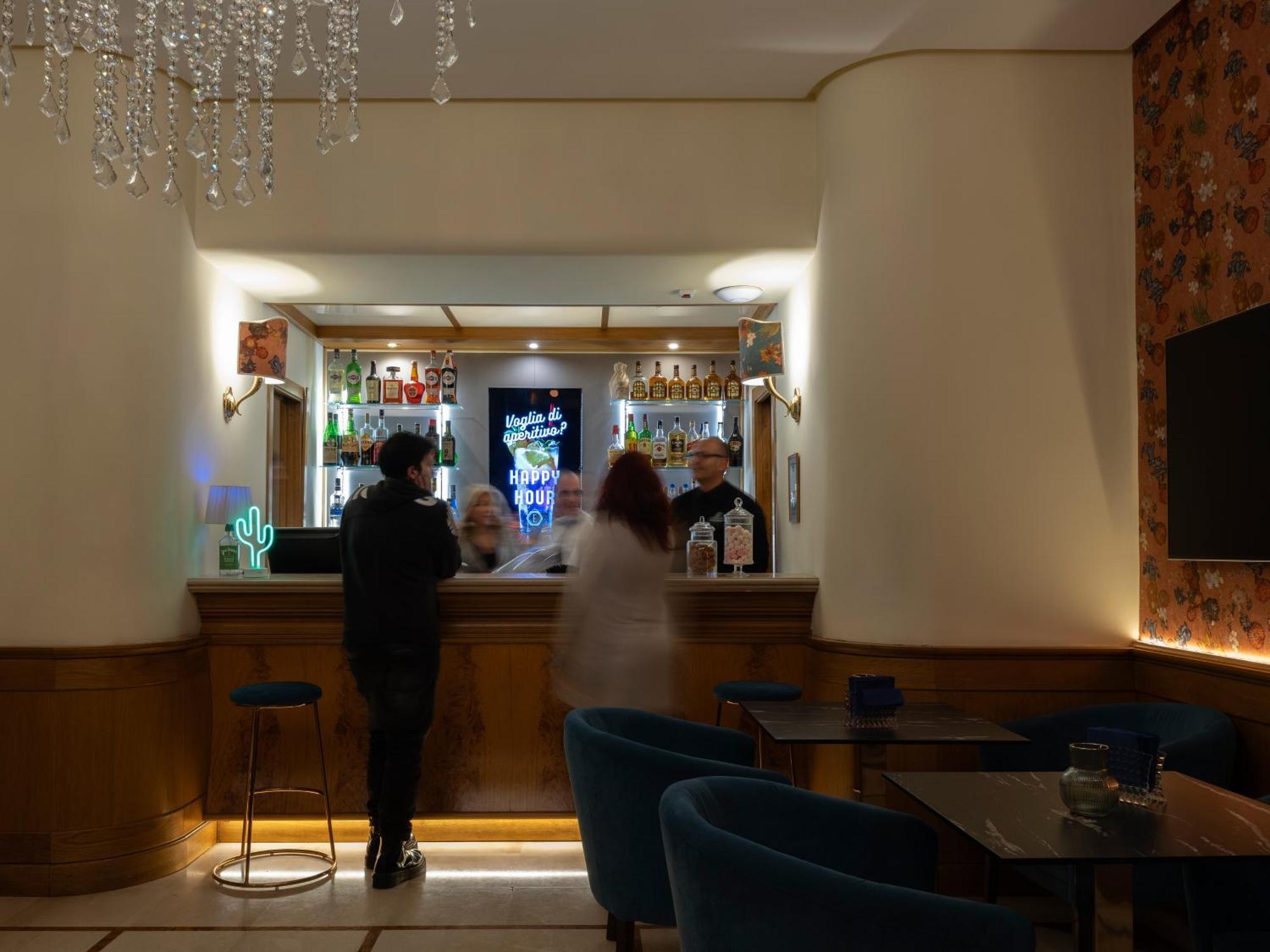 Grand Hotel Europa & Restaurant Napoli Ngoại thất bức ảnh
